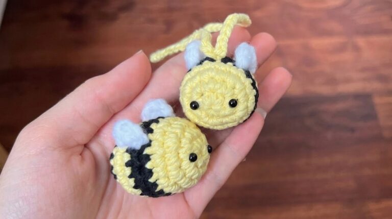 Cute Crochet Bee Amigurumi Pattern 6