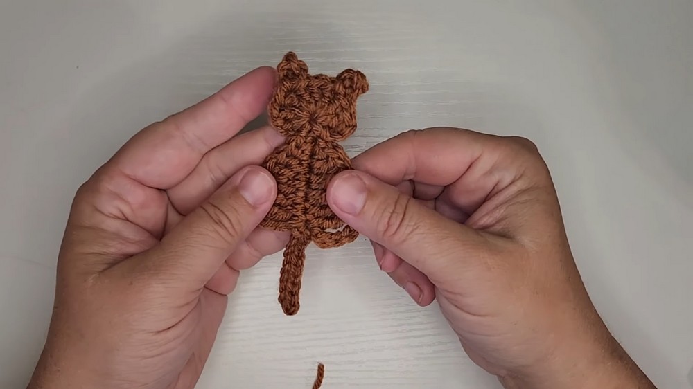 Easy Crochet Cat Applique Pattern 5