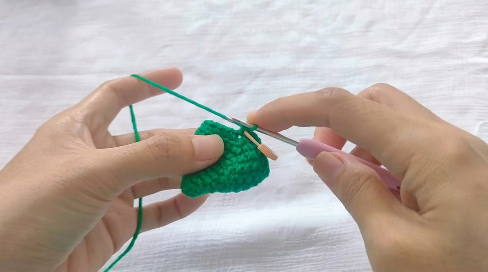 Easy Crochet Christmas Tree Pattern 2