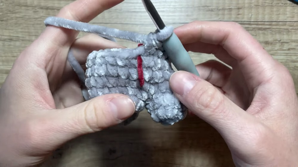 Easy Crochet Demogorgon Pattern 4