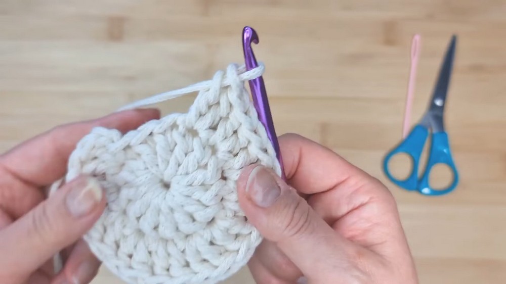Easy Crochet Plant Pot Holder Pattern 2