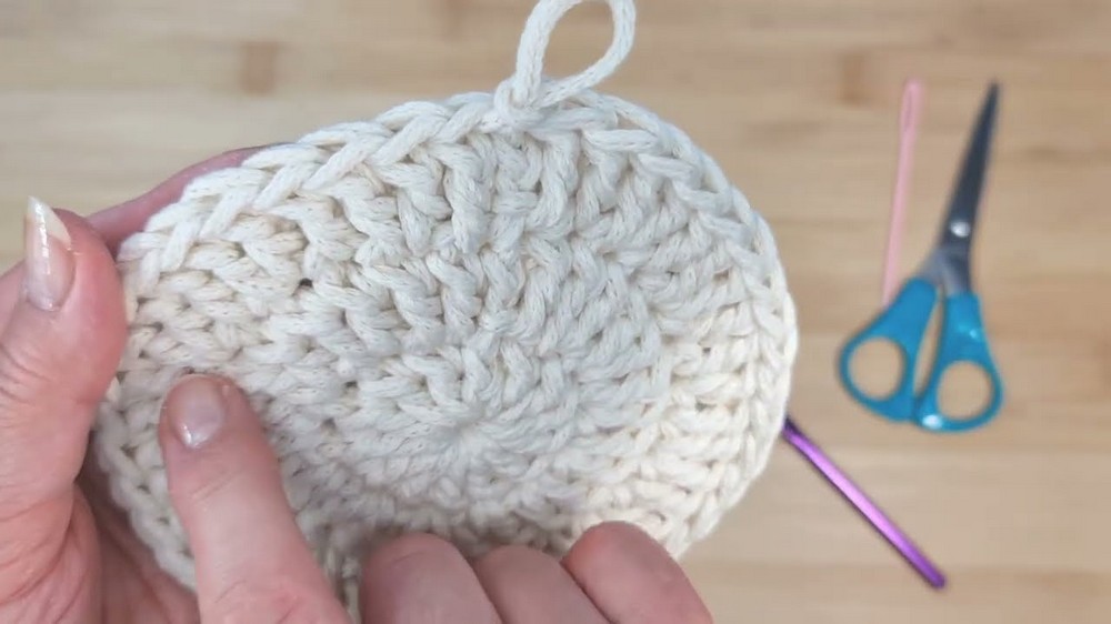 Easy Crochet Plant Pot Holder Pattern 3