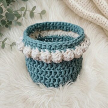 Easy Crochet Plant Pot Holder Pattern 6
