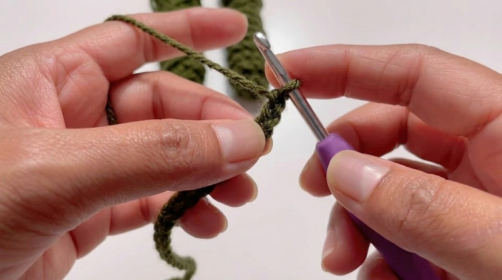 Easy Crochet Worry Worm Pattern 1