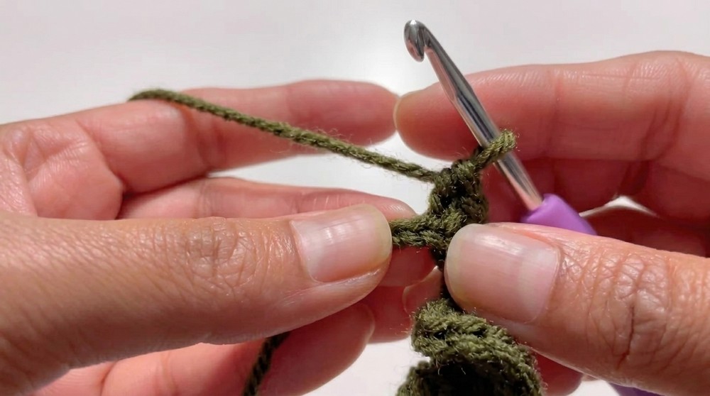 Easy Crochet Worry Worm Pattern 2