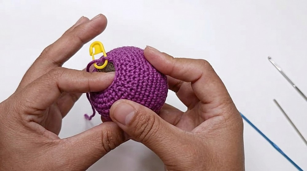Quick Crochet Football Keychain Pattern 4