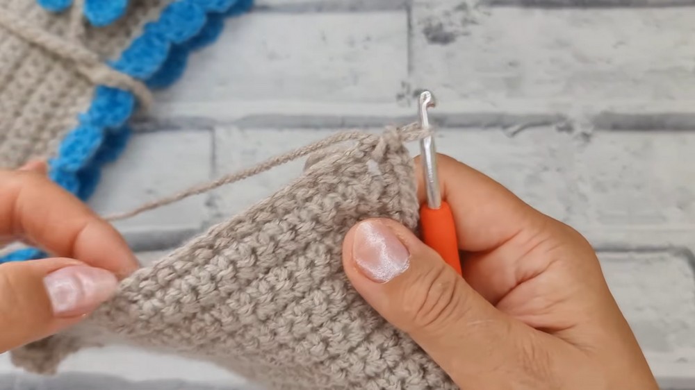 Quick Crochet Hook Holder Pattern 2