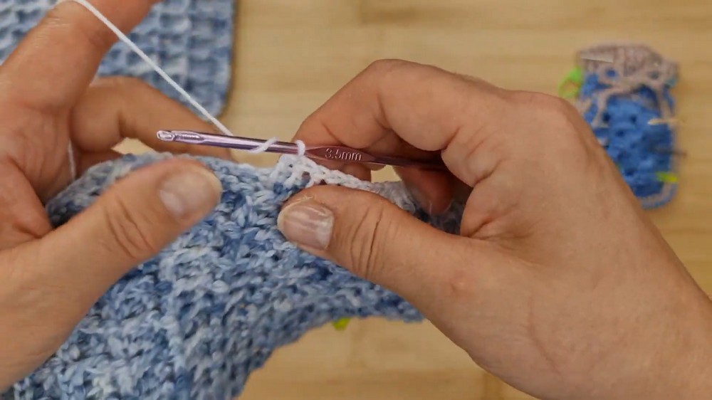 Quick Crochet Wash Mitt Pattern 4