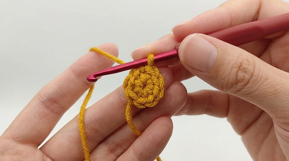 Sweet Crochet Corn Keychain Pattern 1