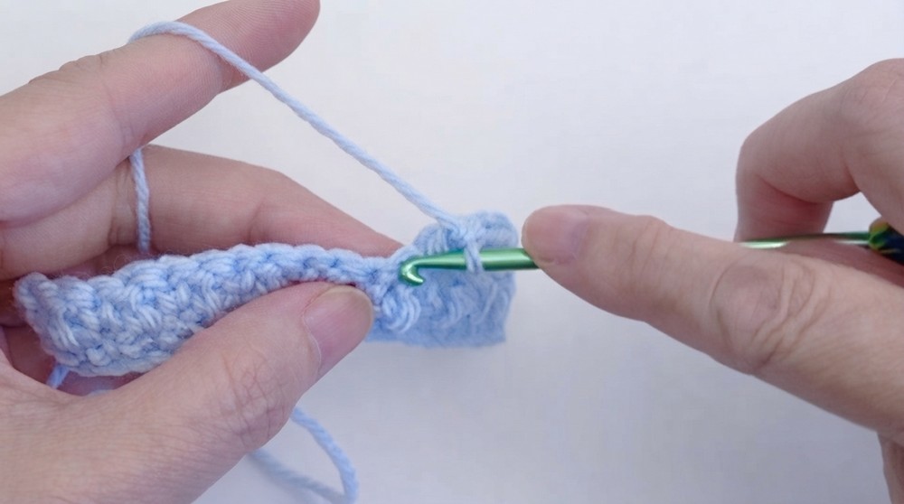 Beautiful Crochet Baby Blanket Pattern 3