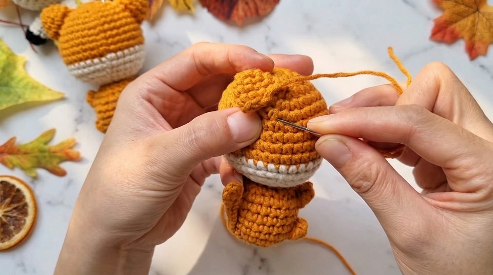 Crochet Cat Keychain Amigurumi Pattern 5
