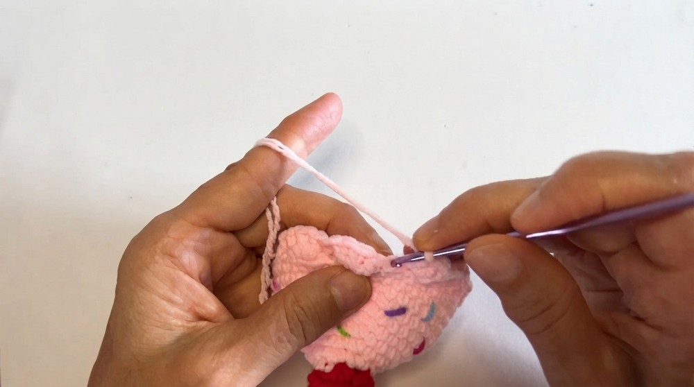 Crochet Cupcake Amigurumi Pattern 4