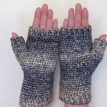Crochet Fingerless Gloves Pattern 7