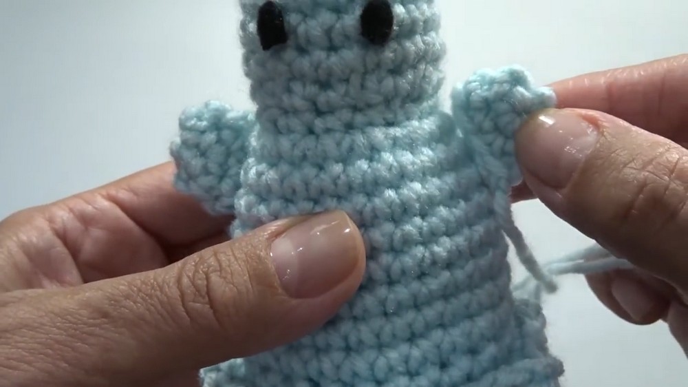 Crochet Ghost Amigurumi Pattern 6