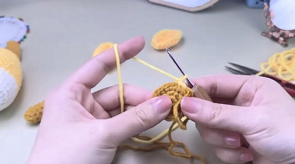 Crochet Giraffe Amigurumi Pattern 5