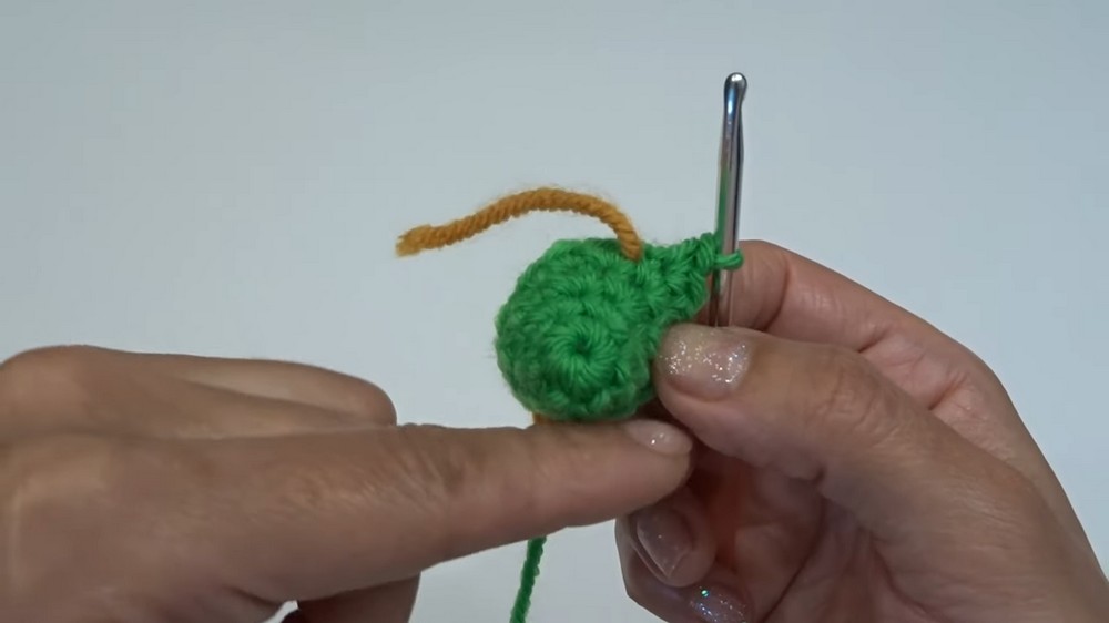 Crochet Gnome Ornament Pattern 4