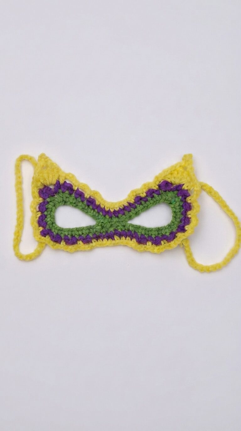Crochet Masquerade Mardi Gras Mask Pattern 7