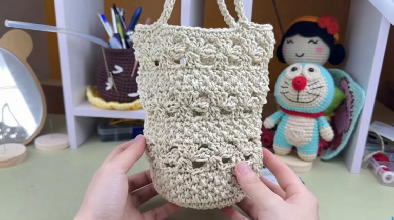 Crochet Mini Beach Bag Pattern 6