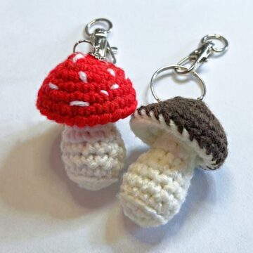 Crochet Mushroom Keychain Pattern 7