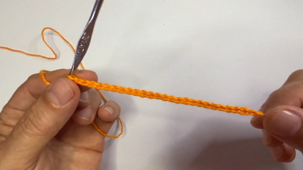 Crochet Pumpkin Amigurumi Pattern 1
