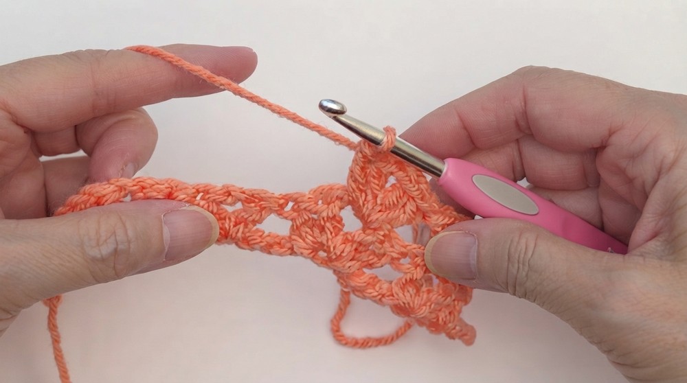 Crochet Shell & V Stitch Scarf Pattern 3
