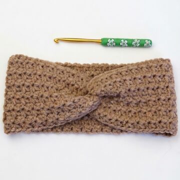 Crochet Twisted Headband Pattern 6