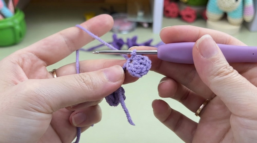 Crochet Wisteria Hanging Basket Pattern 2
