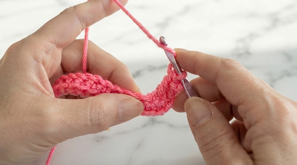 Cute Crochet Flower Brooch Pattern 2