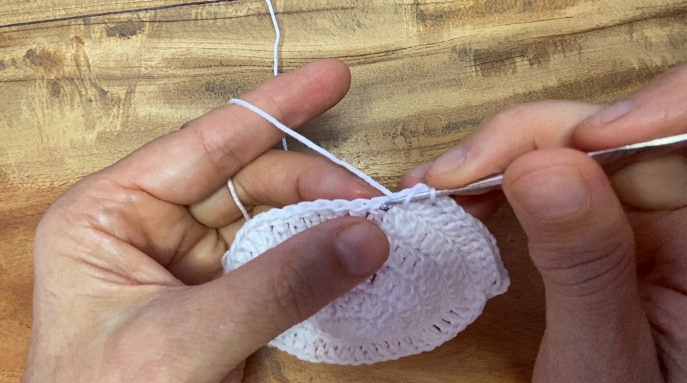 Easy Crochet Sugar Skulls Pattern 3