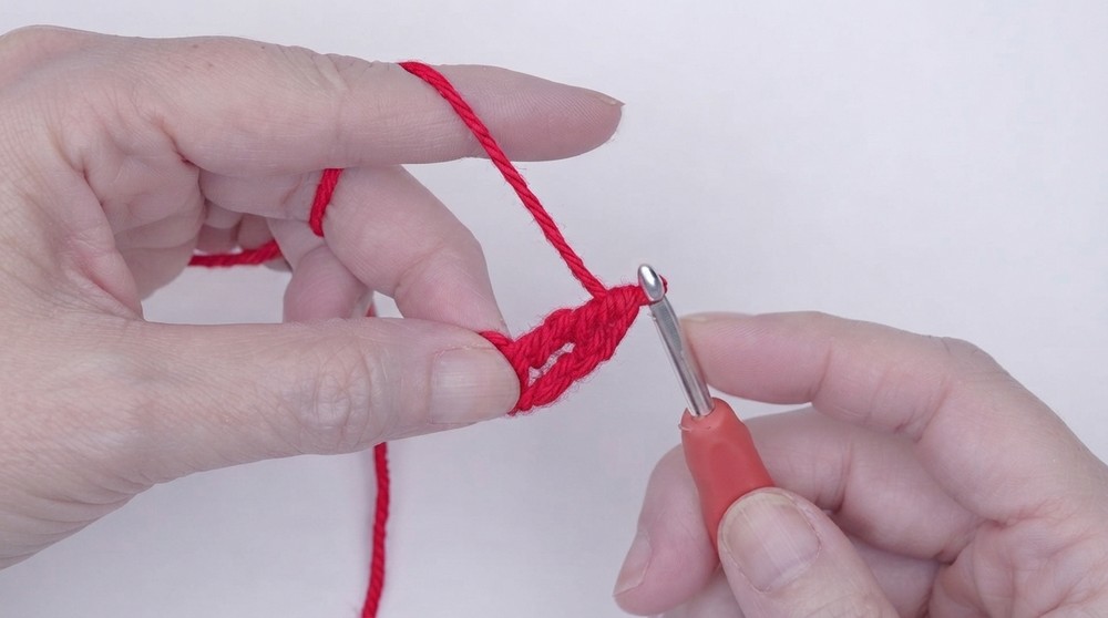 Heart Shape Crochet Ornaments Pattern 2
