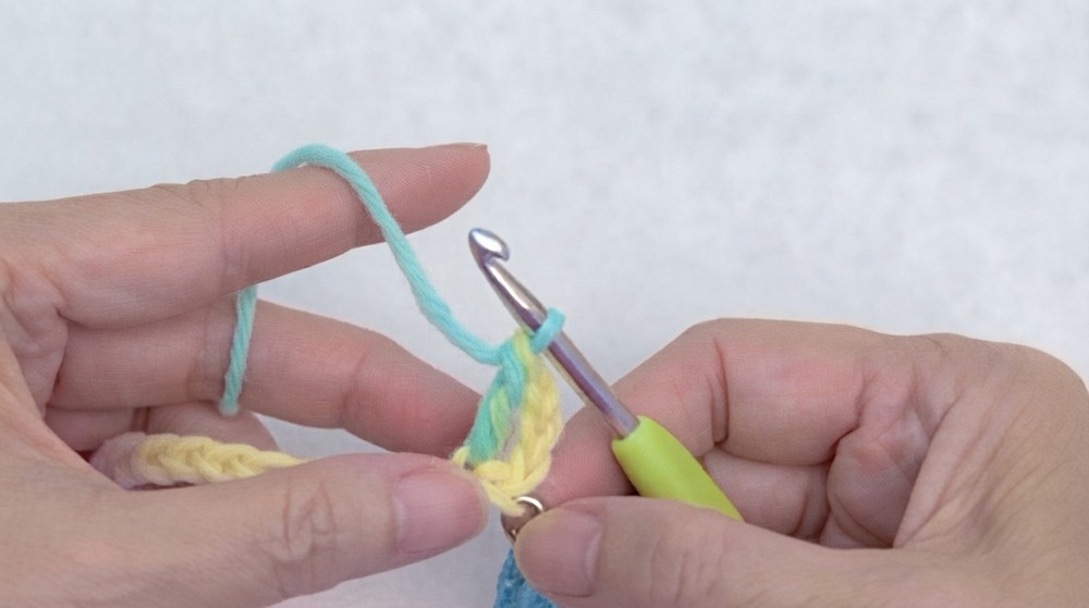 How To Double Crochet Stitch Pattern 2