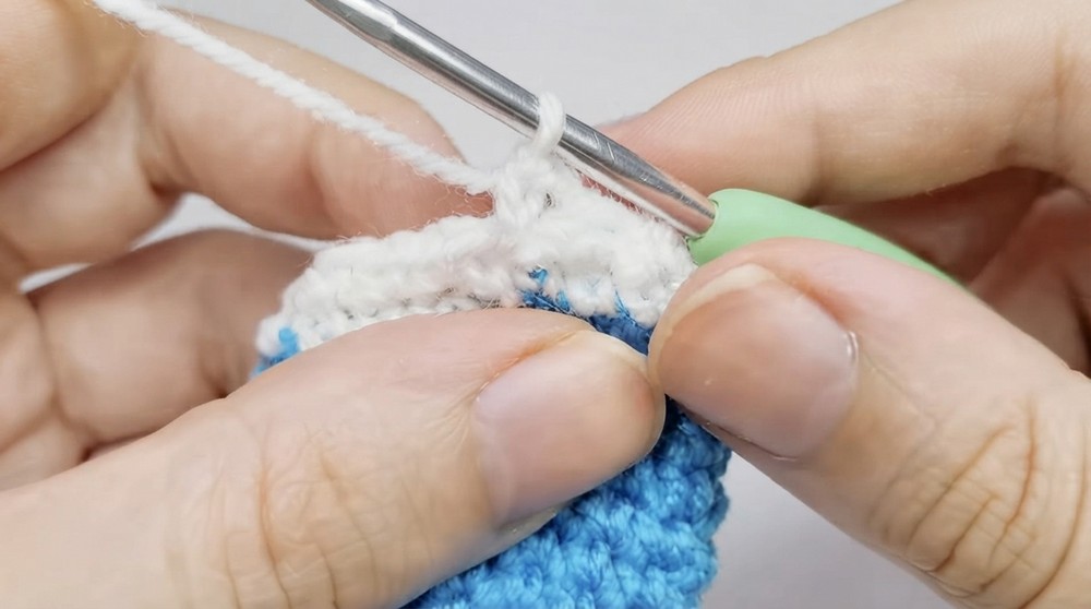 Crochet Tea Bag Bookmark Pattern 4