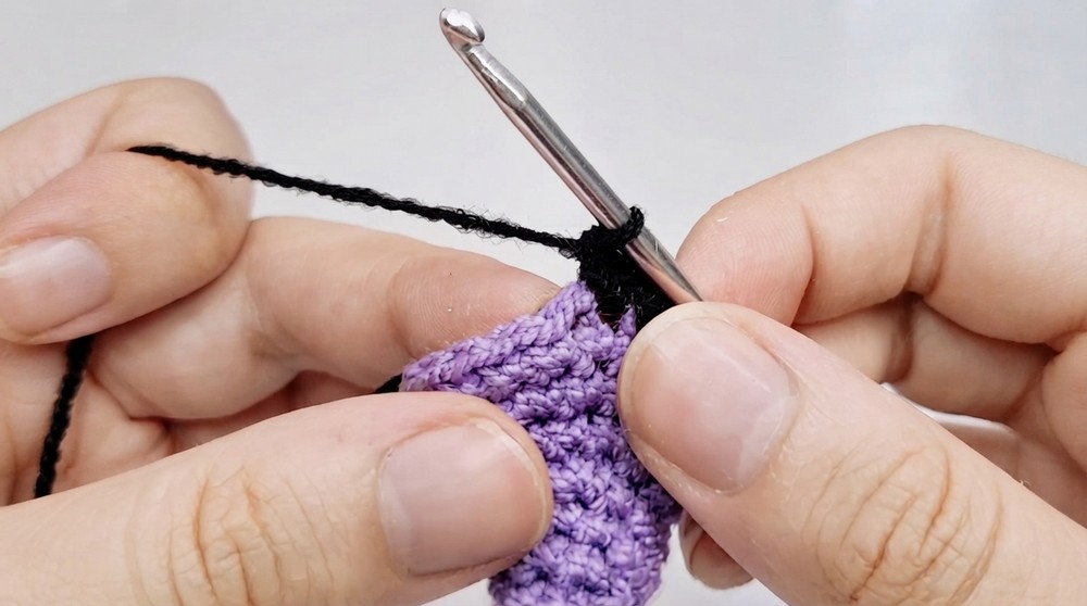 Crochet Witch Hat Bookmark Pattern 3