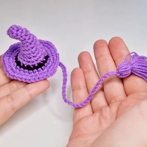 Crochet Witch Hat Bookmark Pattern 5