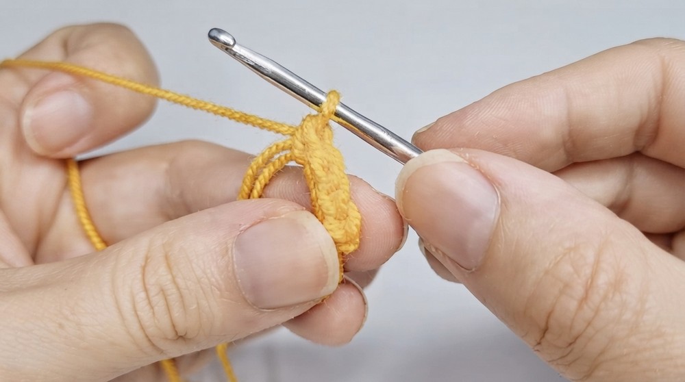 Cute Crochet Lemon Bookmark Pattern 1