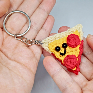 Cute Crochet Pizza Keychain Pattern 6