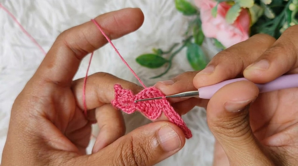 Easy Crochet Dangle Cat Earrings – Free Pattern (10)