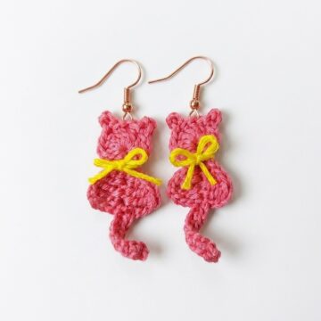 Easy Crochet Dangle Cat Earrings – Free Pattern (7)