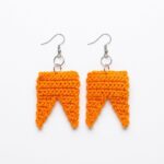 Easy Little Flag Earrings Crochet Pattern (1)