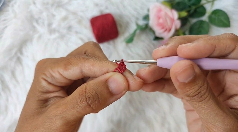 How To Crochet A Granny Squqre Earrings (3)