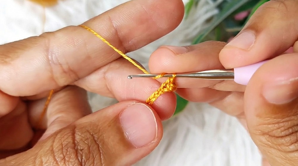 How To Crochet Autumn Leaf Earrings