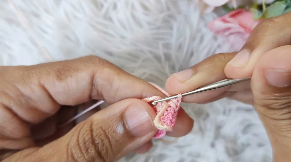 How To Crochet Bow Earrings (8)