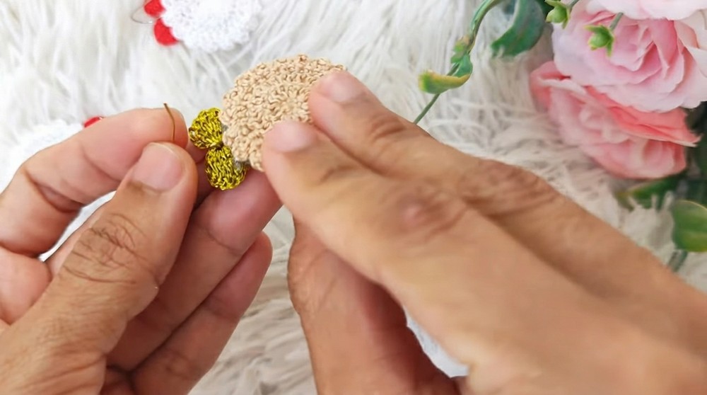 How To Crochet Easy And Beautiful Earrings (6)