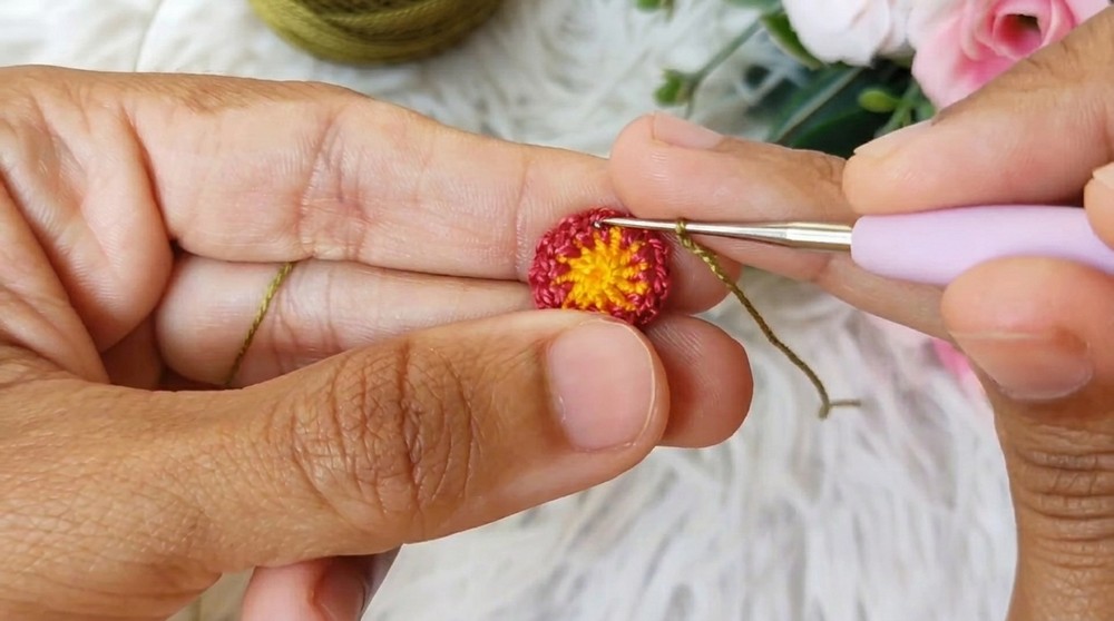 How To Crochet Granny Square Earrings Pattern (6)