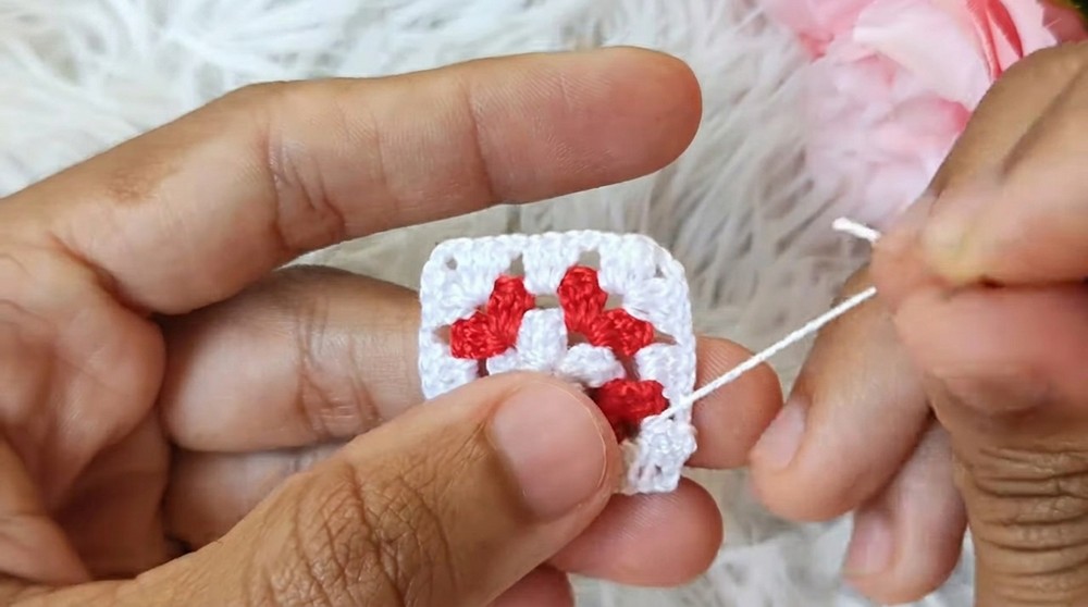 How To Crochet Granny square Earrings (9)