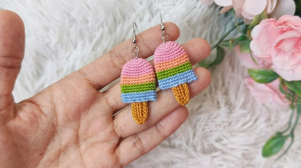 How To Crochet Popsicle Earrings (5)