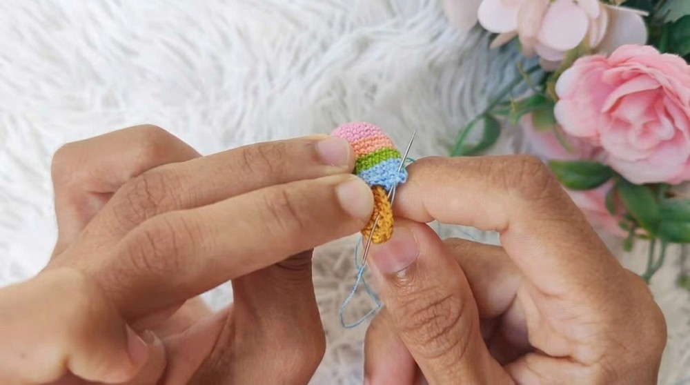 How To Crochet Popsicle Earrings (6)