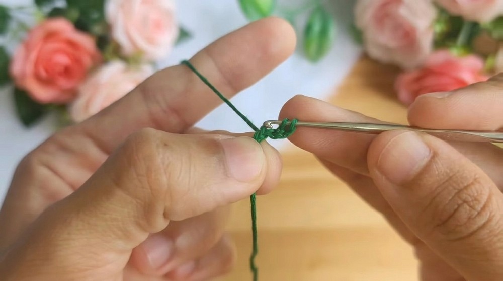 How To Crochet Ribbon Christmas Tree Earrings (3)
