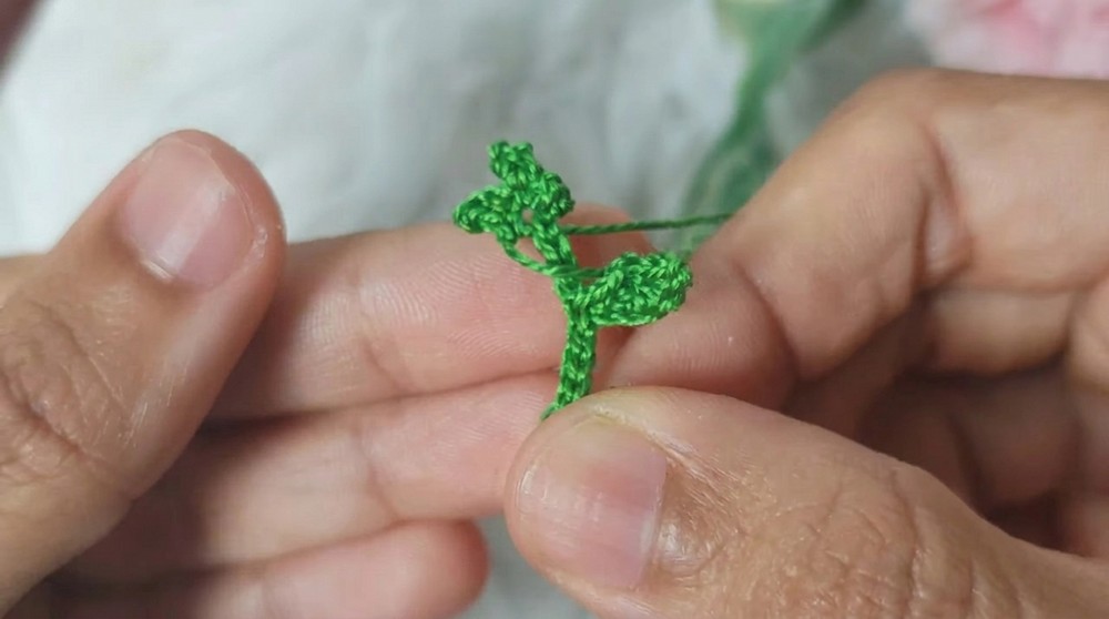 How To Crochet Rose Earrings (7)