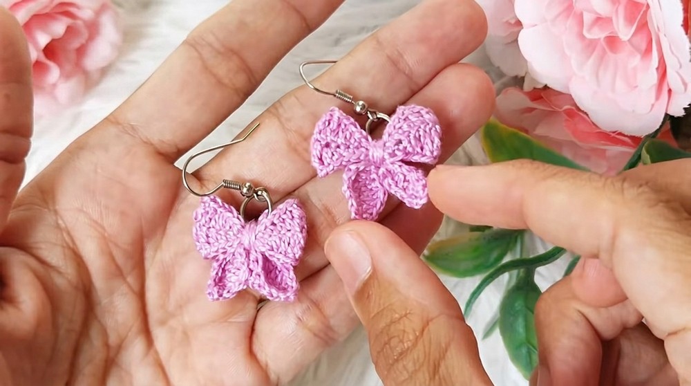 How to Crochet Cute Butterfly Earrings Pattern (8)